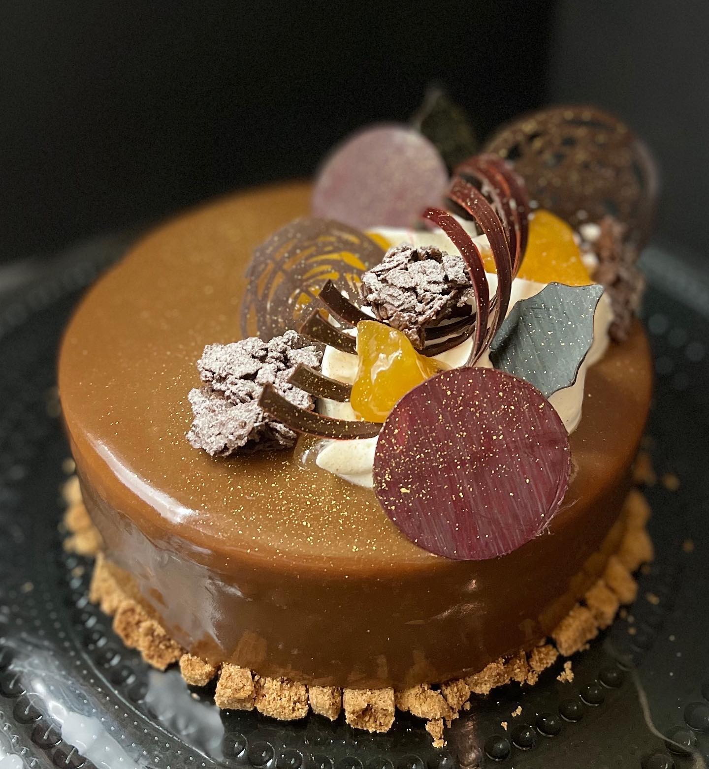 ホールケーキ